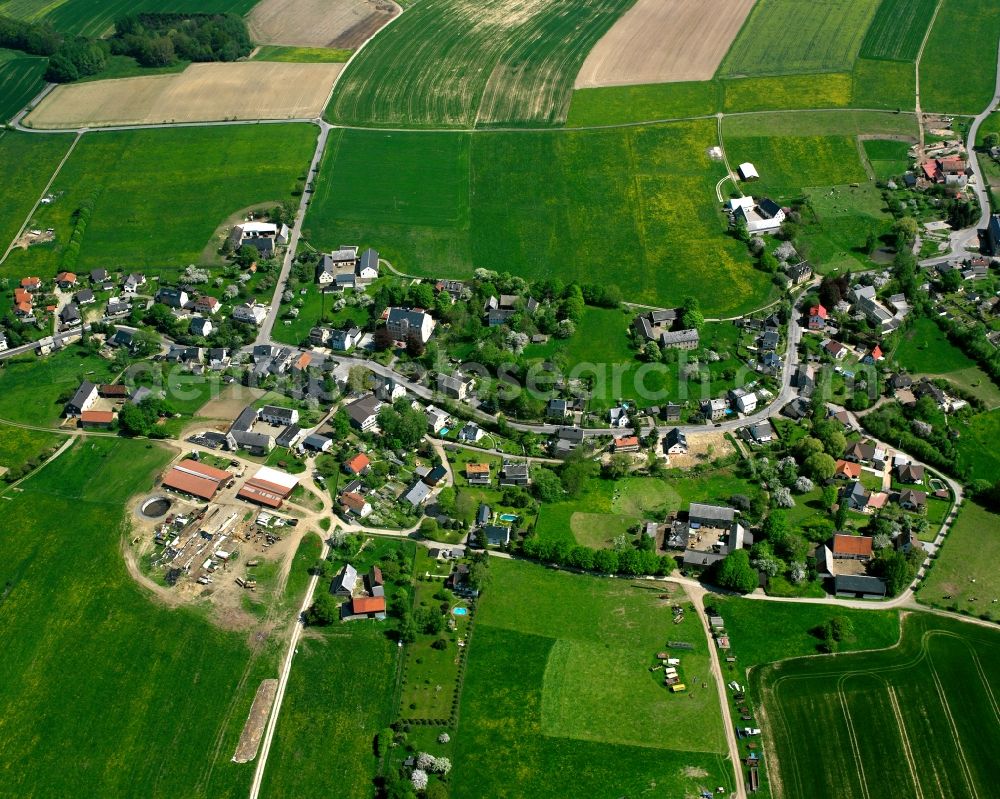 Aerial image Mohsdorf - Agricultural land and field boundaries surround the settlement area of the village in Mohsdorf in the state Saxony, Germany