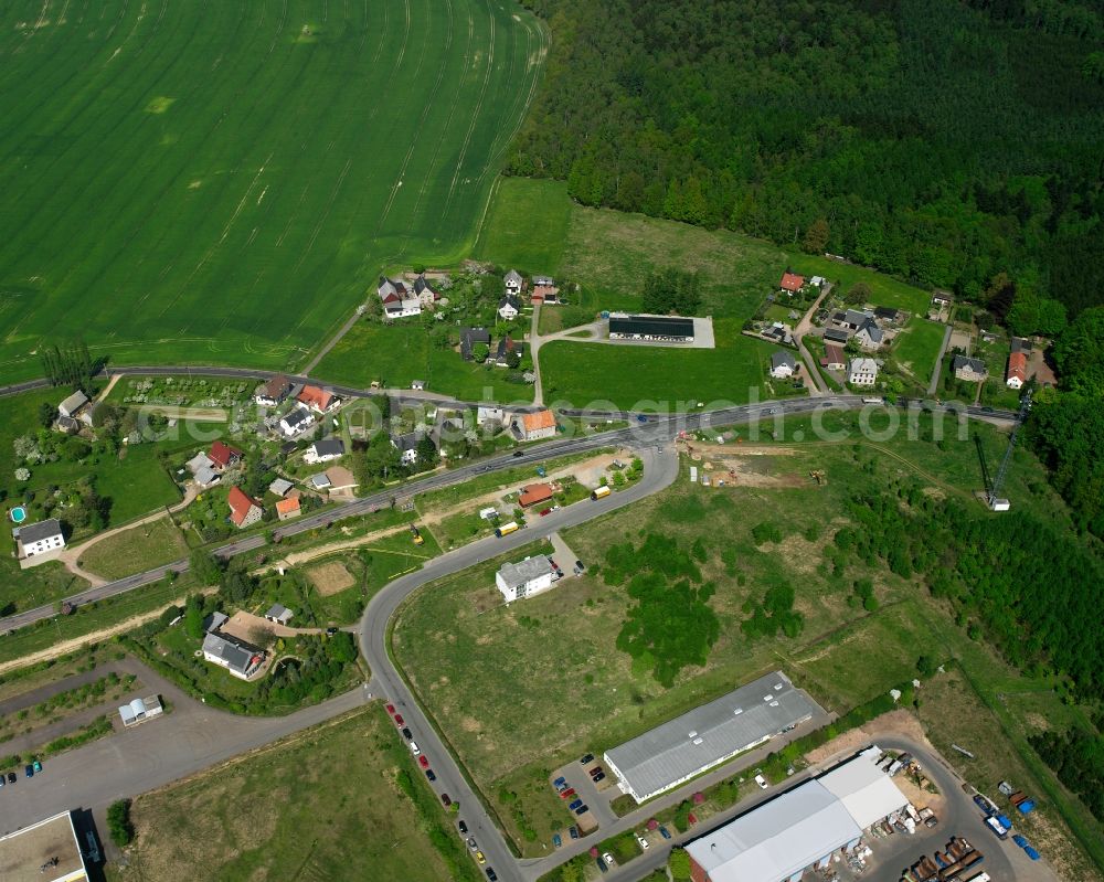 Oberrossau from the bird's eye view: Agricultural land and field boundaries surround the settlement area of the village in Oberrossau in the state Saxony, Germany