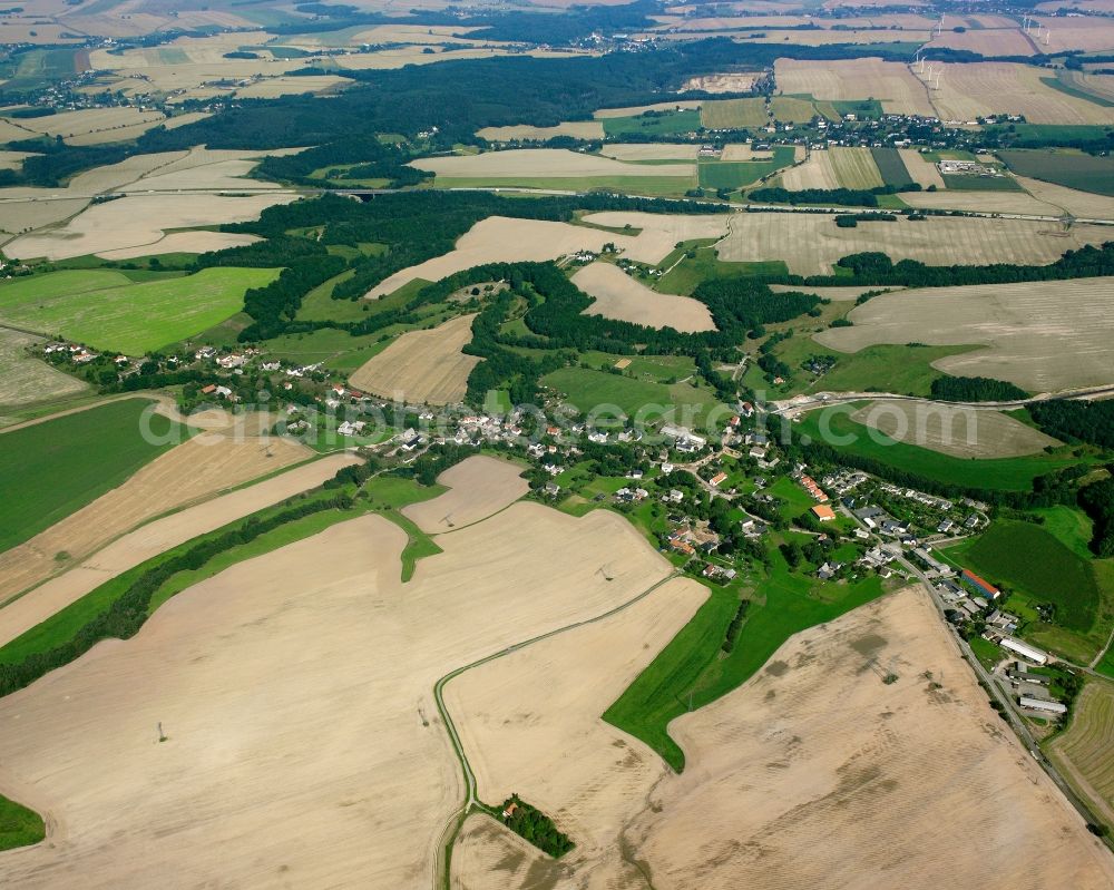 Aerial image Pappendorf - Agricultural land and field boundaries surround the settlement area of the village in Pappendorf in the state Saxony, Germany