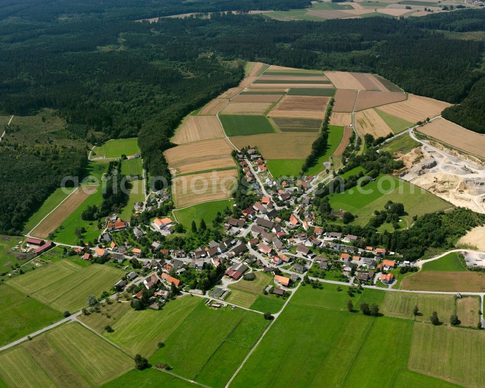 Aerial photograph Rosna - Agricultural land and field boundaries surround the settlement area of the village in Rosna in the state Baden-Wuerttemberg, Germany