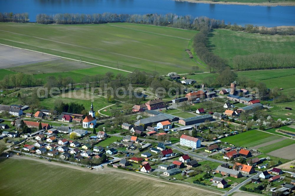 Aerial image Rothenklempenow - Agricultural land and field boundaries surround the settlement area of the village in Rothenklempenow in the state Mecklenburg - Western Pomerania, Germany