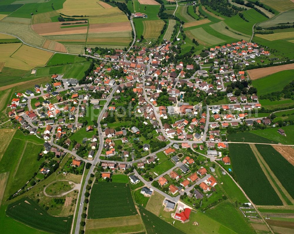 Rulfingen from the bird's eye view: Agricultural land and field boundaries surround the settlement area of the village in Rulfingen in the state Baden-Wuerttemberg, Germany