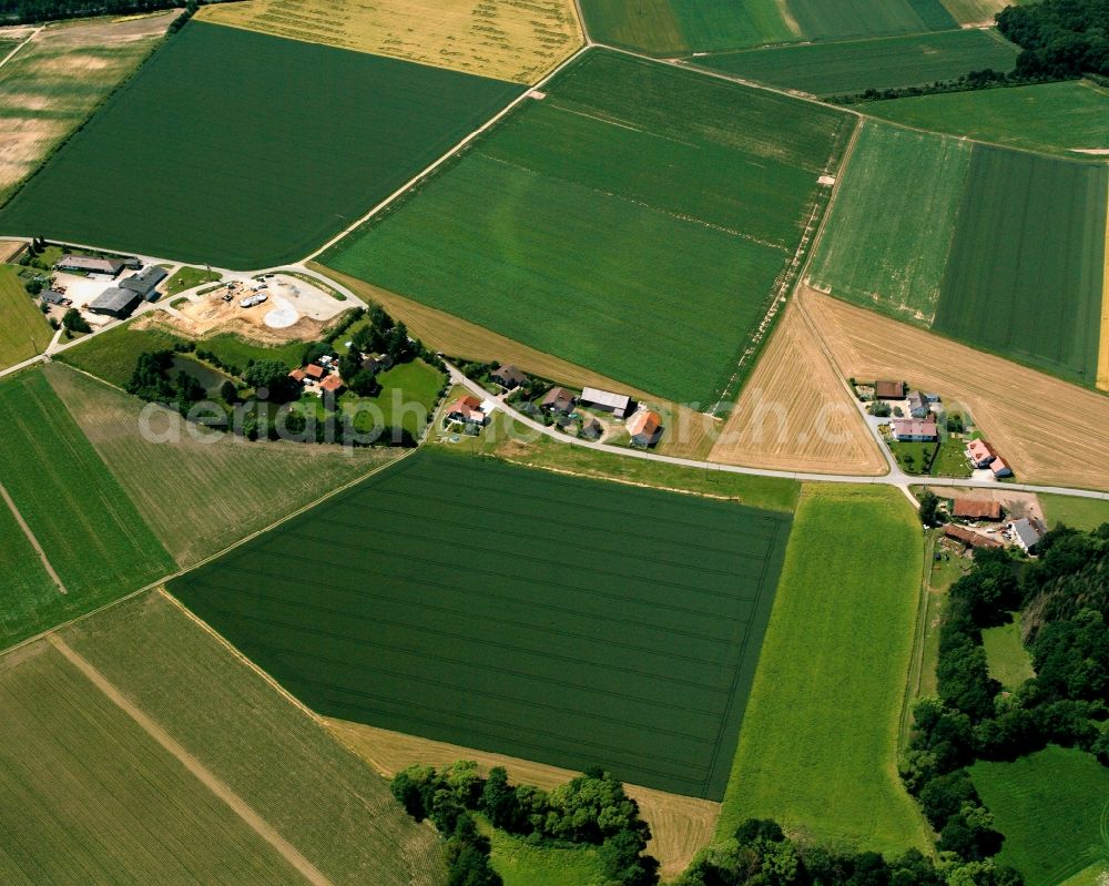 Aerial photograph Scheften - Agricultural land and field boundaries surround the settlement area of the village in Scheften in the state Bavaria, Germany