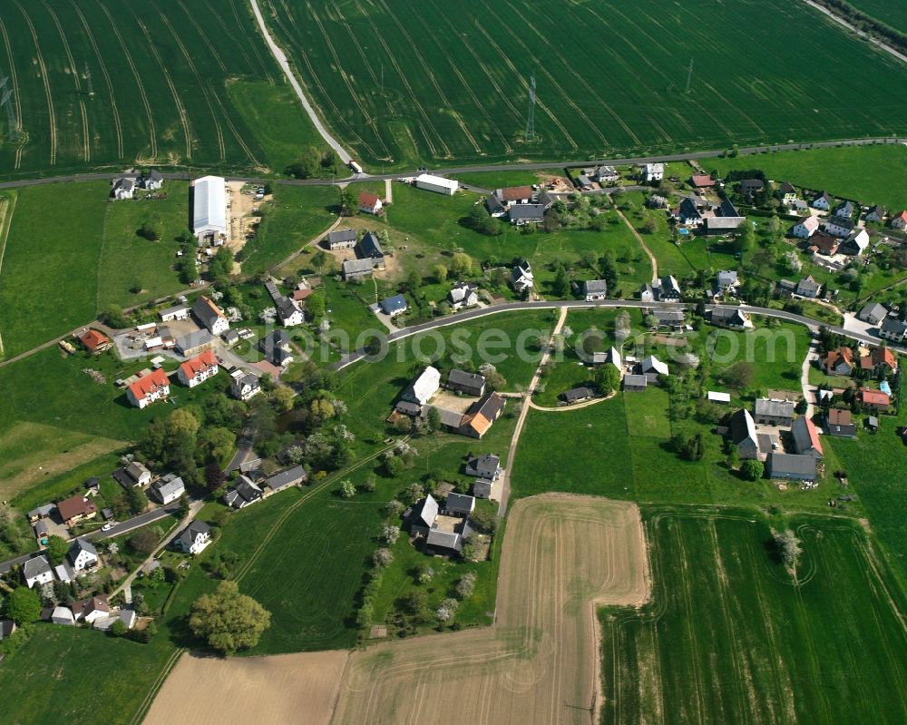 Aerial image Seifersbach - Agricultural land and field boundaries surround the settlement area of the village in Seifersbach in the state Saxony, Germany