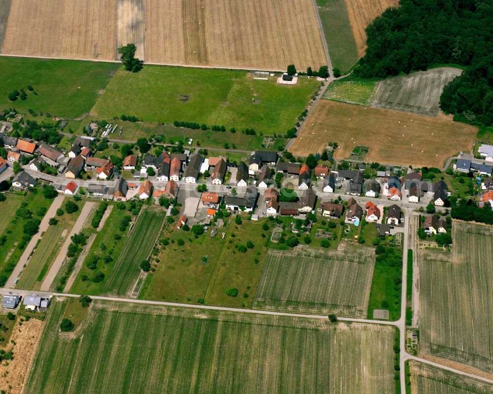 Aerial image Sinzheim - Agricultural land and field boundaries surround the settlement area of the village in Sinzheim in the state Baden-Wuerttemberg, Germany