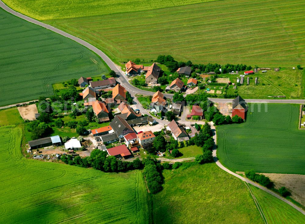 Aerial image Spreiterhof - Agricultural land and field boundaries surround the settlement area of the village in Spreiterhof in the state Rhineland-Palatinate, Germany