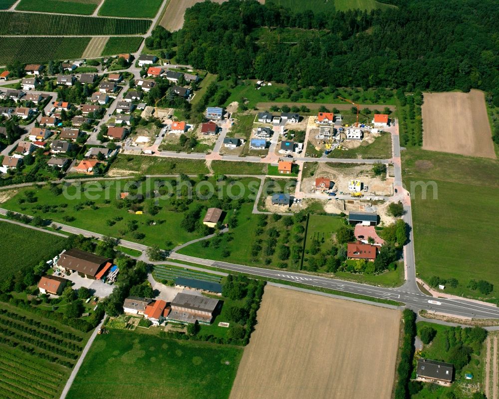 Aerial photograph Stockheim - Agricultural land and field boundaries surround the settlement area of the village in Stockheim in the state Baden-Wuerttemberg, Germany