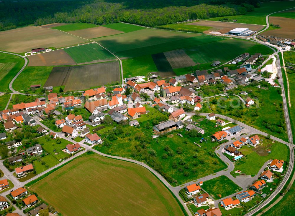 Aerial image Stubersheim - Agricultural land and field boundaries surround the settlement area of the village in Stubersheim in the state Baden-Wuerttemberg, Germany