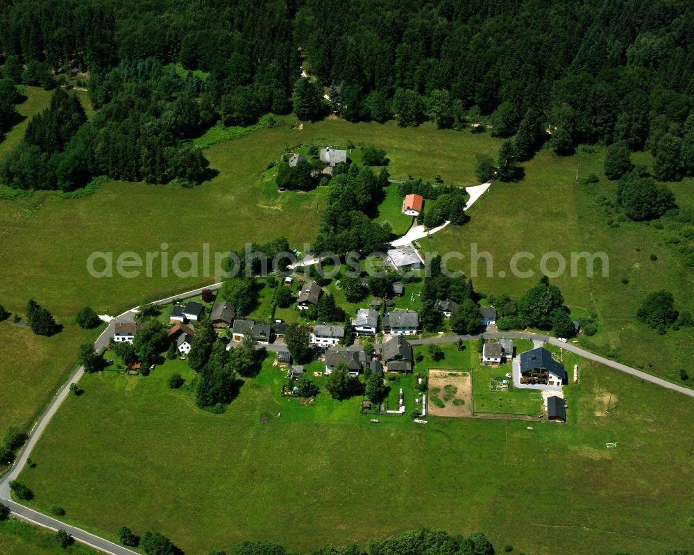 Thranenweier from the bird's eye view: Agricultural land and field boundaries surround the settlement area of the village in Thranenweier in the state Rhineland-Palatinate, Germany