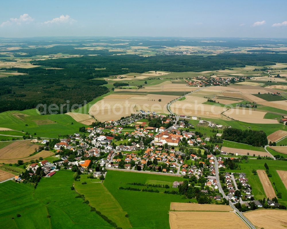 Aerial photograph Wald - Agricultural land and field boundaries surround the settlement area of the village in Wald in the state Baden-Wuerttemberg, Germany