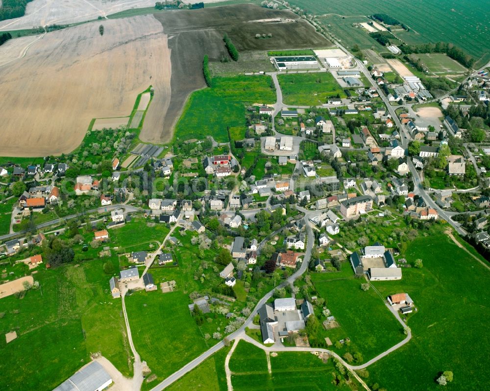 Aerial image Wiederau - Agricultural land and field boundaries surround the settlement area of the village in Wiederau in the state Saxony, Germany