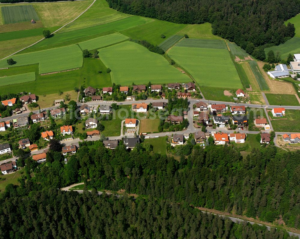 Aerial photograph Zavelstein - Agricultural land and field boundaries surround the settlement area of the village in Zavelstein in the state Baden-Wuerttemberg, Germany