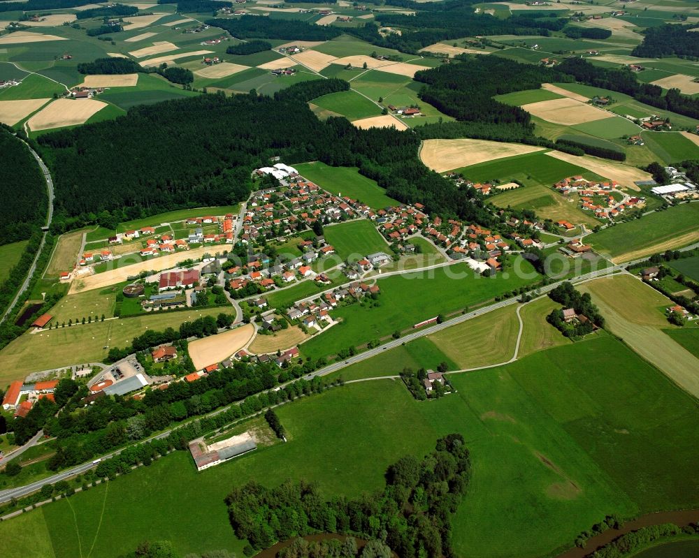 Aerial image Zellhub - Agricultural land and field boundaries surround the settlement area of the village in Zellhub in the state Bavaria, Germany