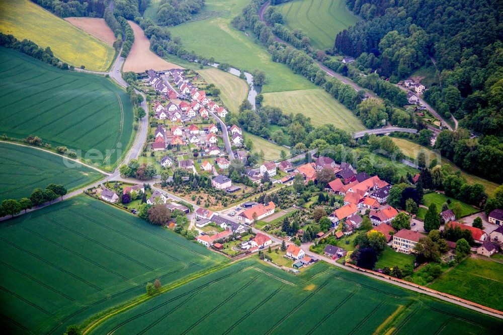 Aerial image Welsede - Village on the river bank areas of Emmer in Welsede in the state Lower Saxony, Germany