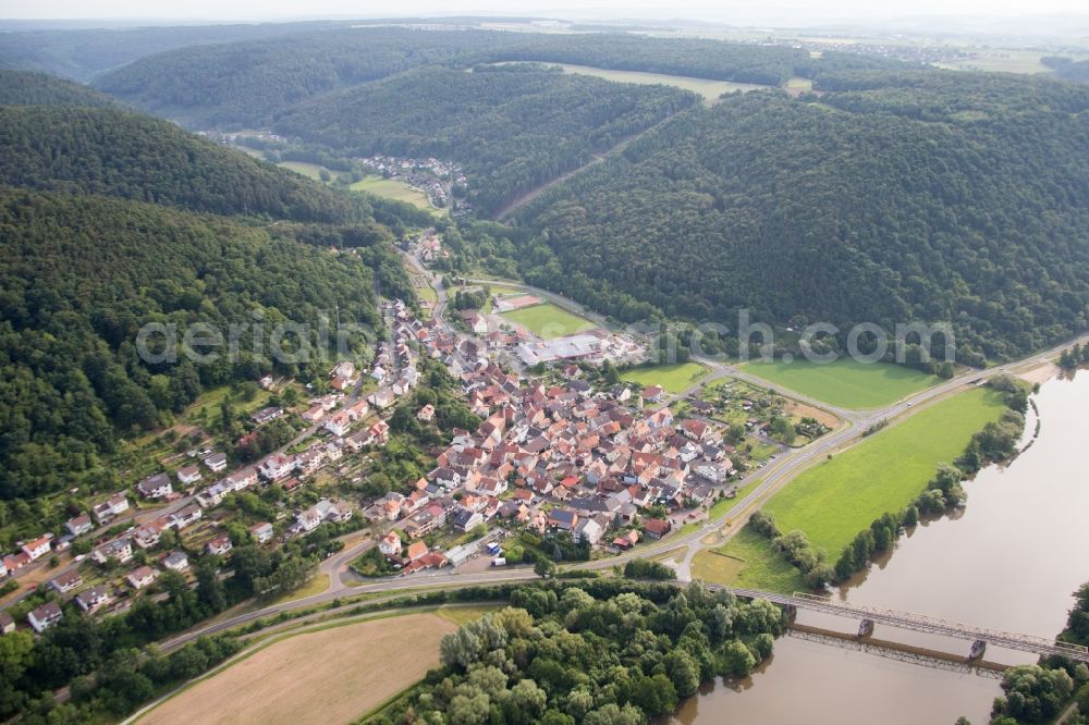 Aerial image Hasloch - Village on the river bank areas of the Main river in Hasloch in the state Bavaria, Germany