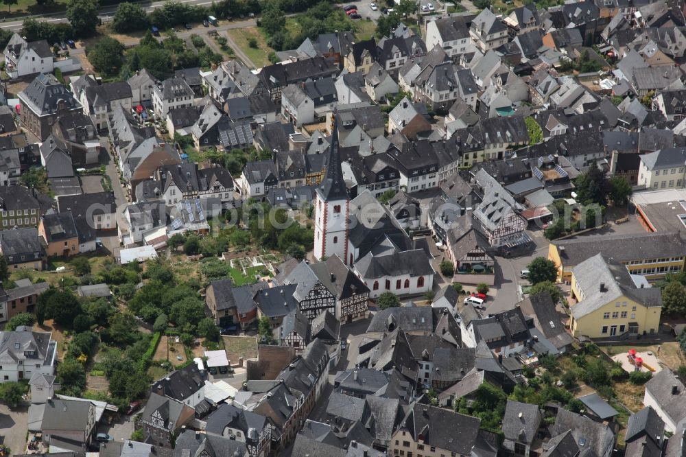 Enkirch from above - Village on the river bank areas of the river Mosel in Enkirch in the state Rhineland-Palatinate, Germany