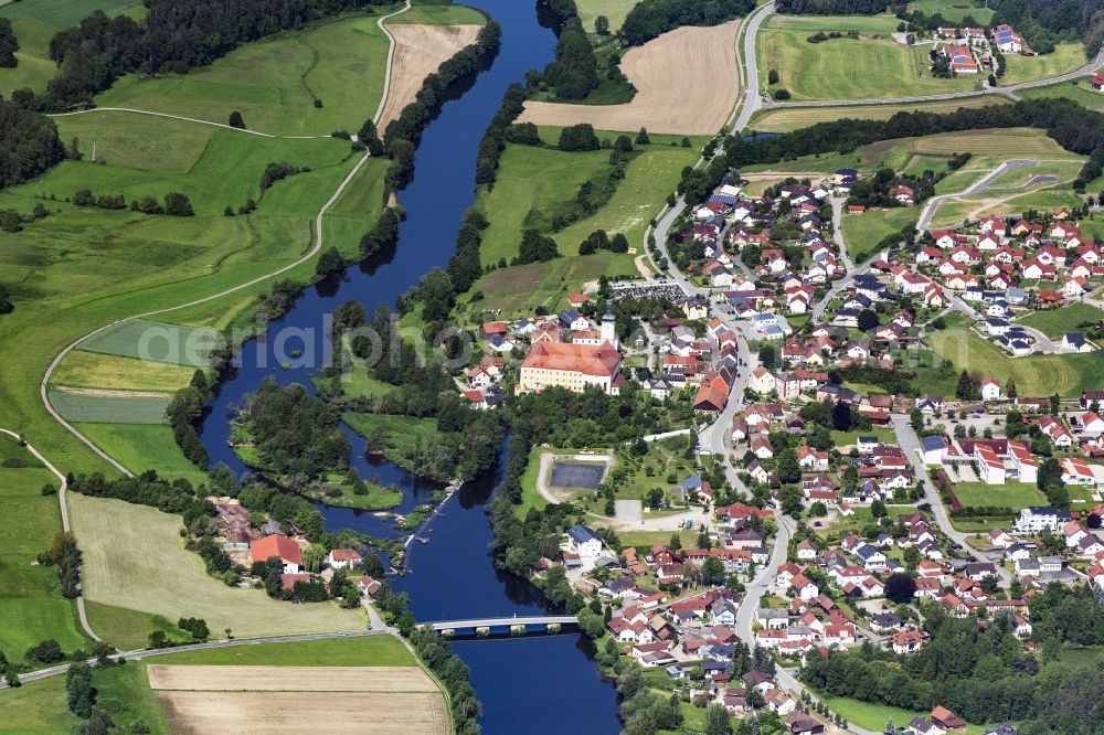 Aerial photograph Walderbach - Village on the river bank areas of Regen in Walderbach in the state Bavaria, Germany