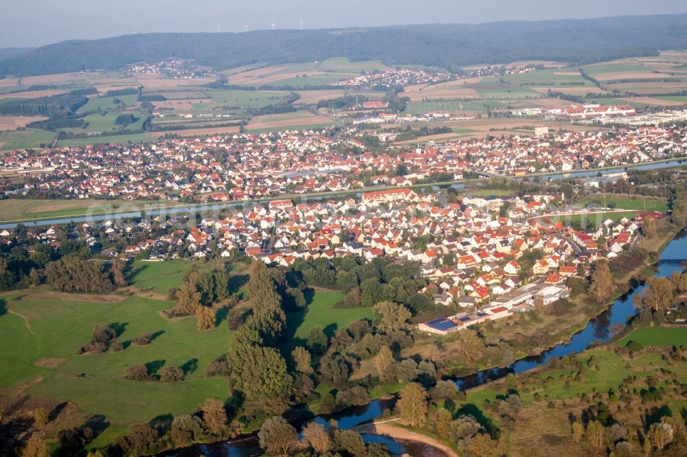 Hirschaid from above - Village on the river bank areas of Regnitz in the district Sassanfahrt in Hirschaid in the state Bavaria, Germany