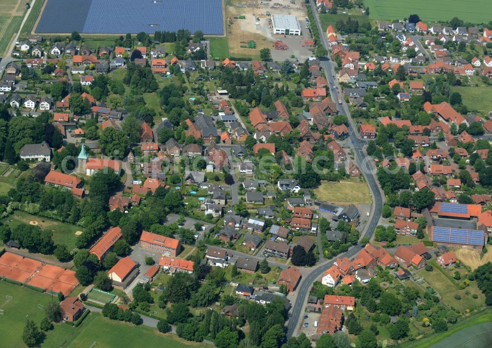 Groß Munzel from the bird's eye view: Village core in Gross Munzel in the state Lower Saxony