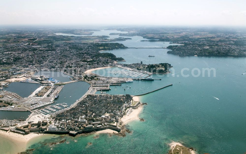 Saint-Malo from the bird's eye view: Village on marine coastal area of Golf Saint Malo in Saint-Lunaire in Brittany, France