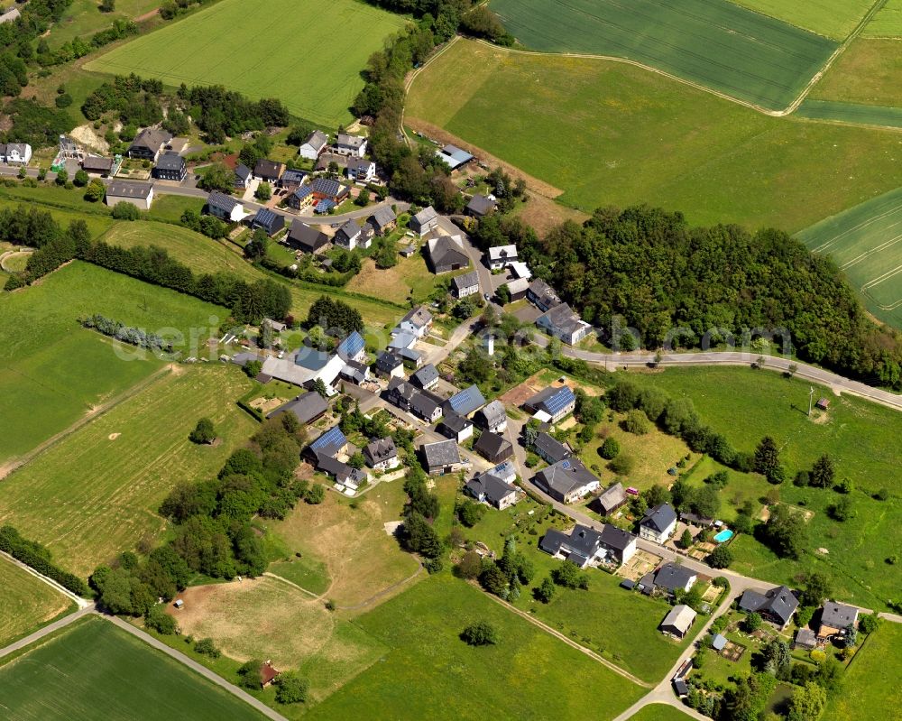 Nickweiler, Nannhausen from above - Village core in Nickweiler, Nannhausen in the state Rhineland-Palatinate