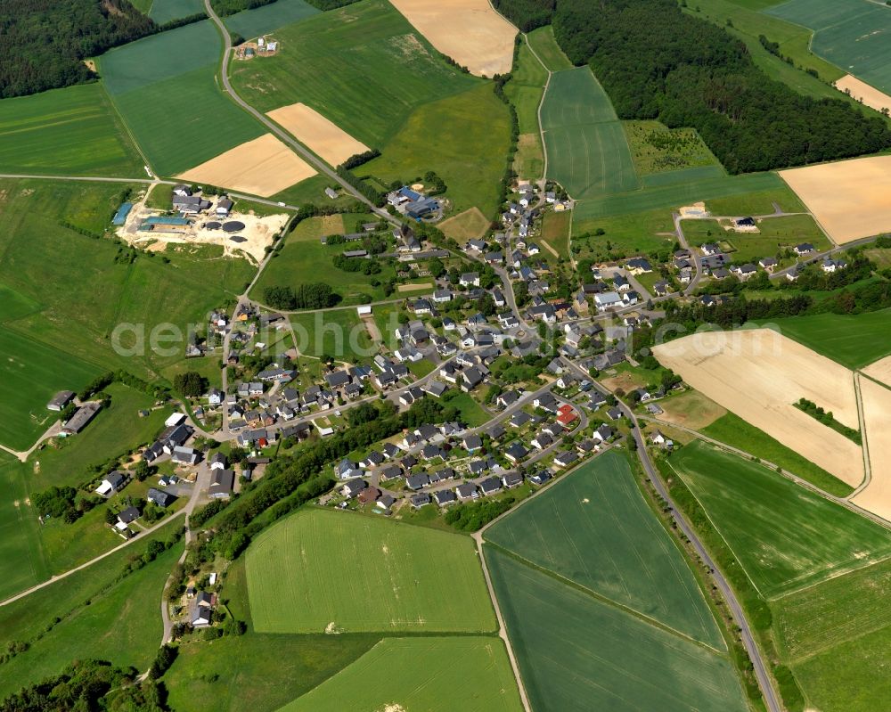 Aerial photograph Niederweiler - Village core in Niederweiler in the state Rhineland-Palatinate