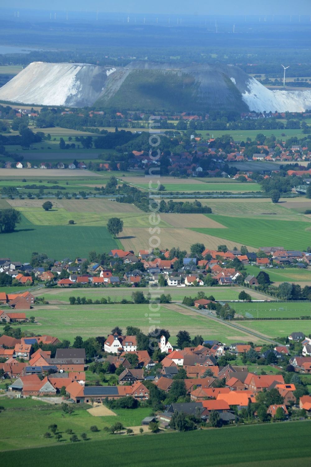 Rehren Nordbruch from above - View on the village core of Rehren and Nordbruch plus the potash works Sigmundshall by the company K+S KALI GmbH in the state Lower Saxony. In front of the potash works are parts of the villages Idensen and Mesmerode