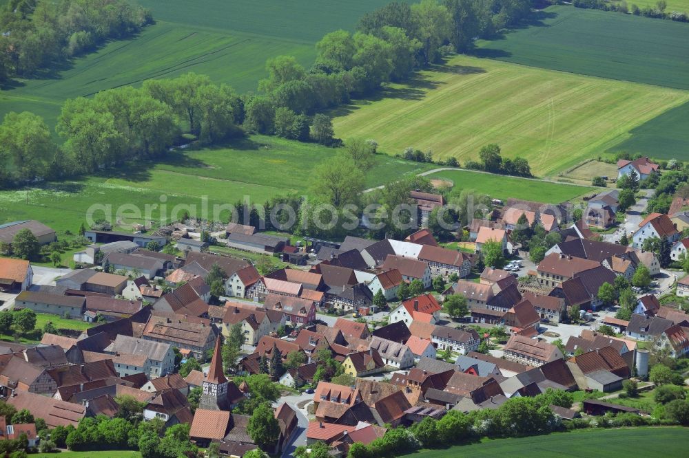 Schellbach, Neustadt from the bird's eye view: Village core in Schellbach, Neustadt in the state Bavaria