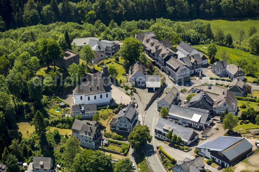 Schmallenberg, Nordenau from the bird's eye view: Village core in Schmallenberg - Nordenau in the state North Rhine-Westphalia