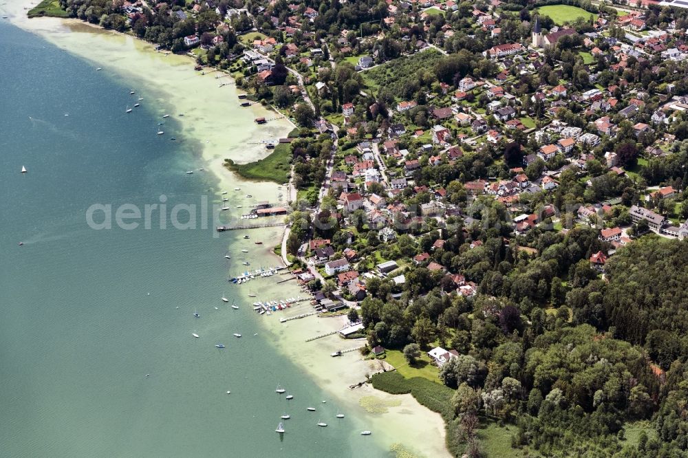 Schondorf am Ammersee from the bird's eye view: Village on the lake bank areas of Ammersee in Schondorf am Ammersee in the state Bavaria, Germany