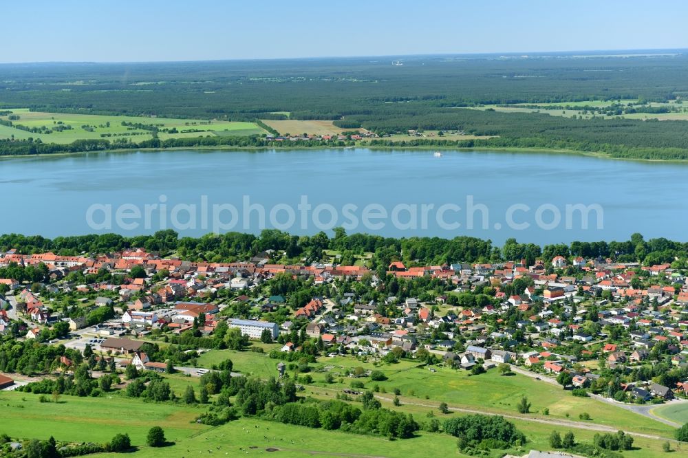 Aerial image Arendsee (Altmark) - Village on the lake bank areas of Arendseees in Arendsee (Altmark) in the state Saxony-Anhalt, Germany