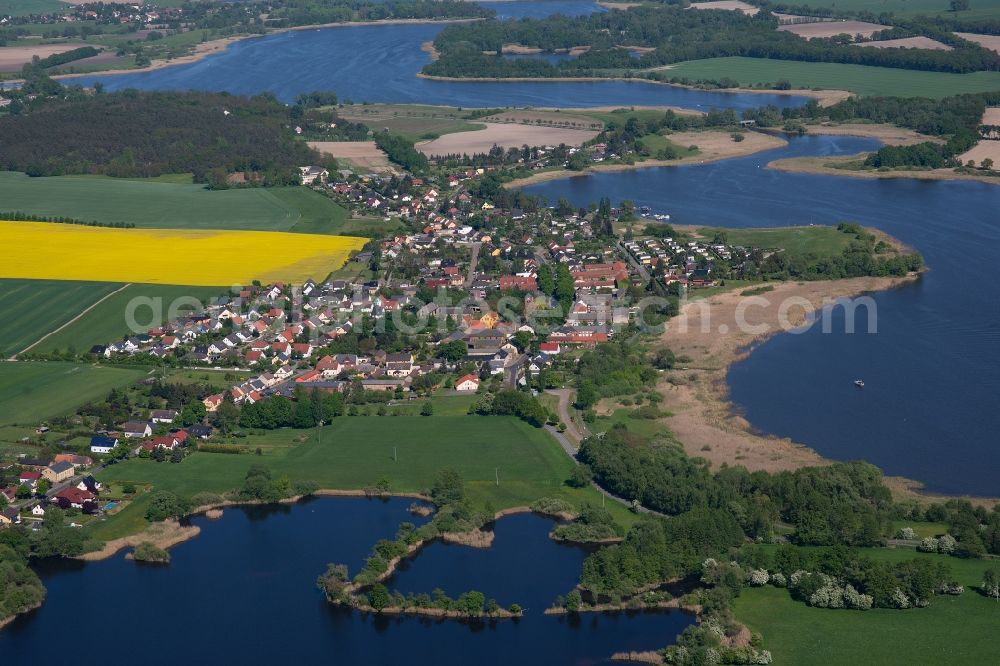 Beetzsee from above - Village on the lake bank areas Radewege in Beetzsee in the state Brandenburg, Germany