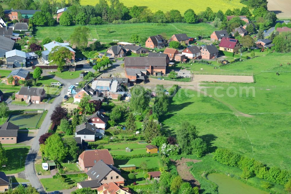 Siebenbäumen from the bird's eye view: Village core in Siebenbaeumen in the state Schleswig-Holstein