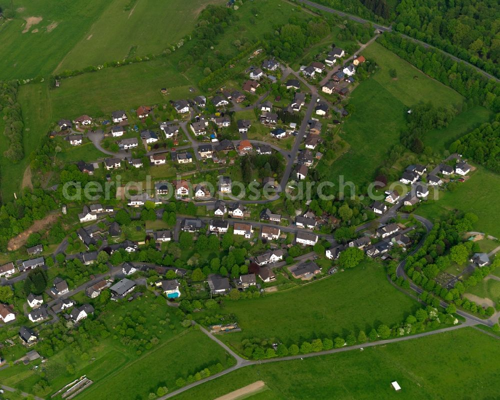 Streithausen from the bird's eye view: Village core in Streithausen in the state Rhineland-Palatinate