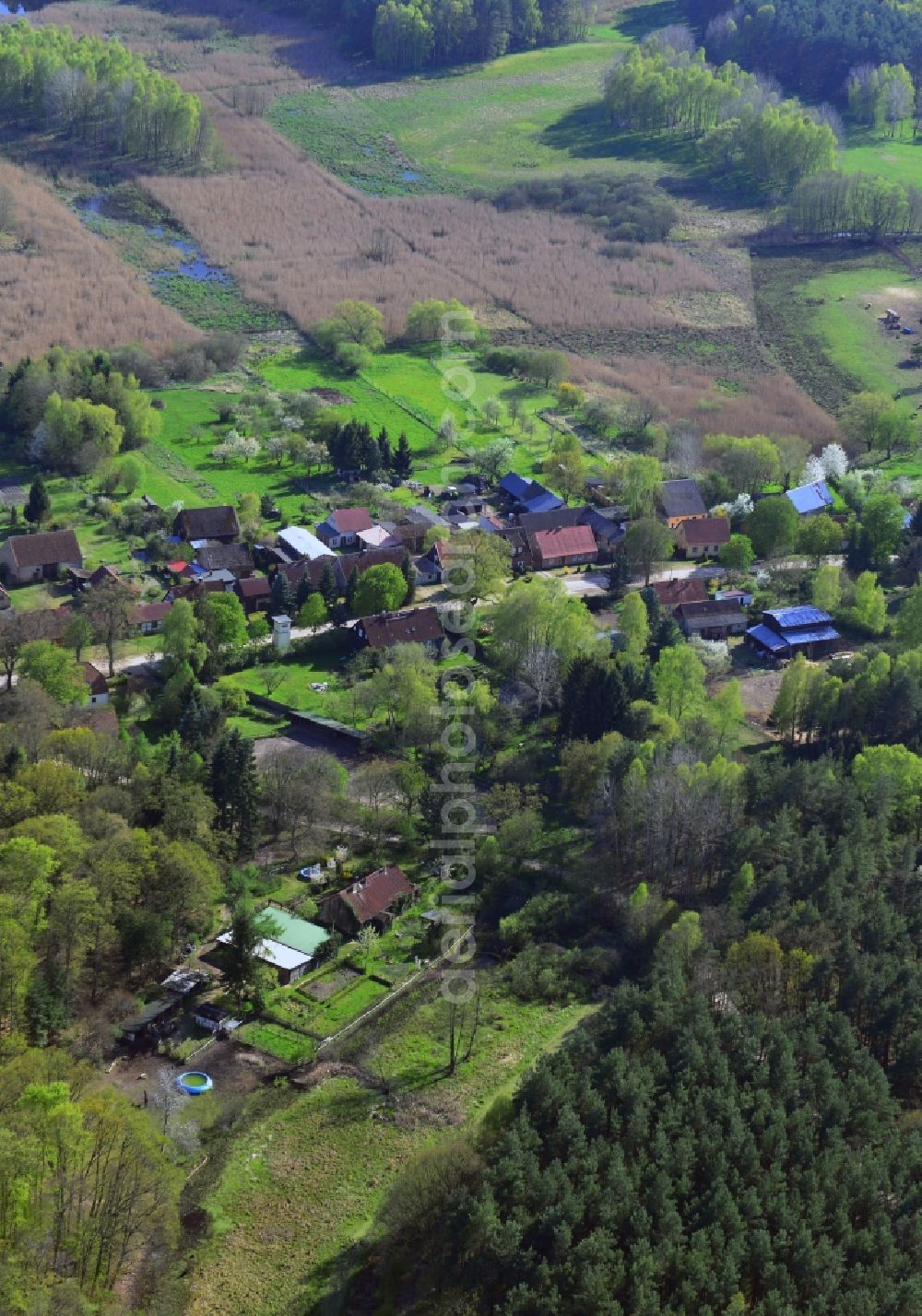 Temmen-Ringenwalde, Poratz from above - Village core in Temmen-Ringenwalde, Poratz in the state Brandenburg