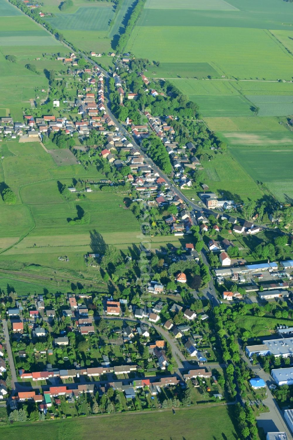 Zehlendorf, Oranienburg from the bird's eye view: Village core in Zehlendorf, Oranienburg in the state Brandenburg