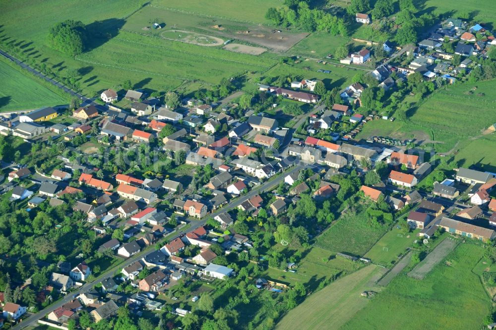 Zehlendorf, Oranienburg from the bird's eye view: Village core in Zehlendorf, Oranienburg in the state Brandenburg