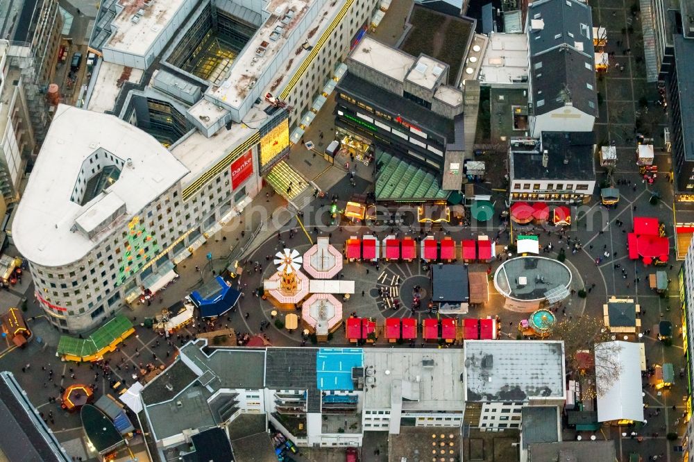 Aerial image Bochum - Dr. Ruer Square with Christmas market in the city center of Bochum in North Rhine-Westphalia