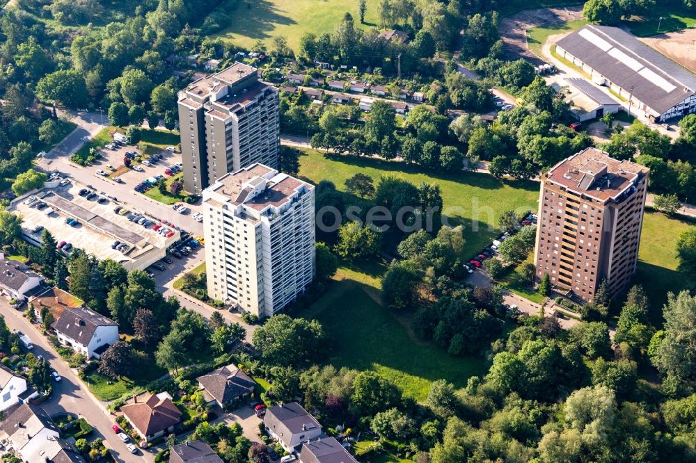 Aerial image Neuhofen - Three High-rise building in the residential area Woogstrasse in Neuhofen in the state Rhineland-Palatinate, Germany