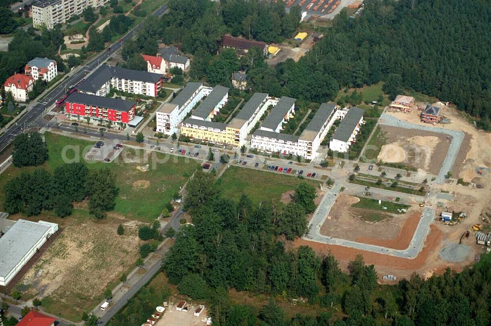 Aerial image Dresden ( Sachsen ) - 11.09.2005: Dresden Erweiterungsbaustelle am Wohnpark der HVB Immobilien AG an der Königsbrücker Landstraße östlich des Flughafens Dresden-Klotsche.