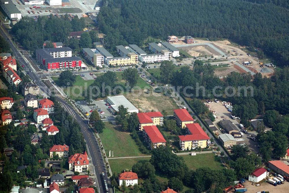 Aerial photograph Dresden ( Sachsen ) - 11.09.2005: Dresden Erweiterungsbaustelle am Wohnpark der HVB Immobilien AG an der Königsbrücker Landstraße östlich des Flughafens Dresden-Klotsche.