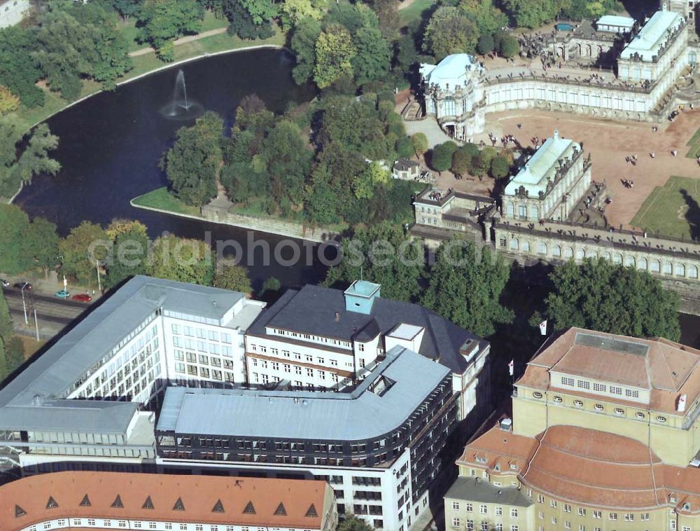 Dresden from the bird's eye view: Dresdner Bank - Neubau am Zwinger in der Dresdner Altstadt