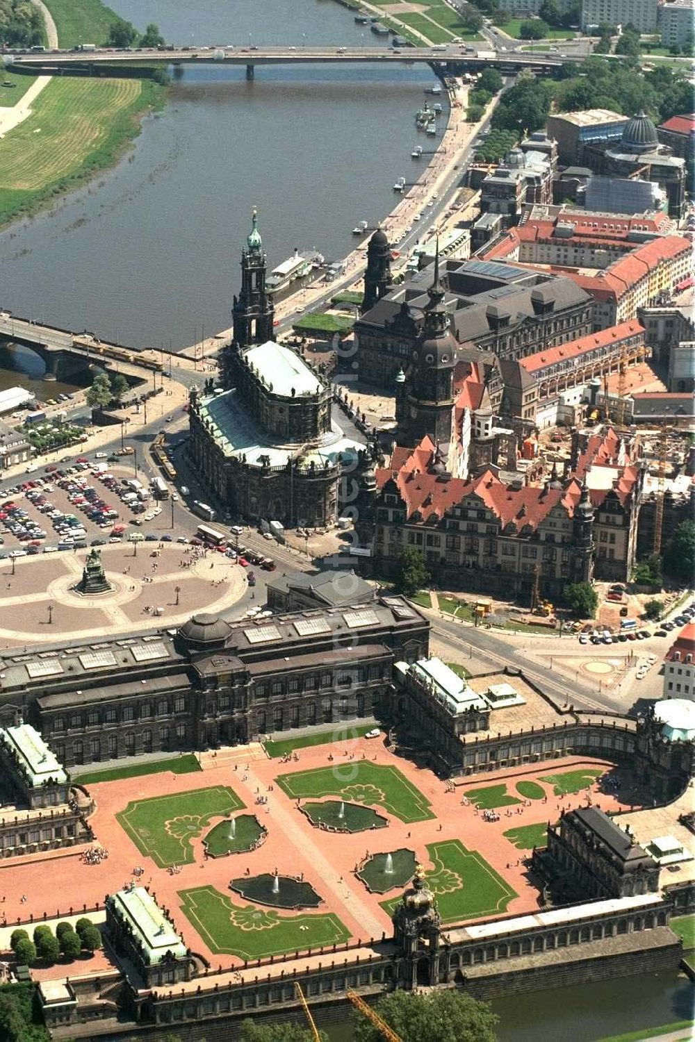 Dresden from the bird's eye view: Dresdner Zwinger