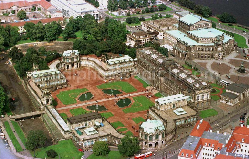 Aerial photograph Dresden - Dresdner Zwinger