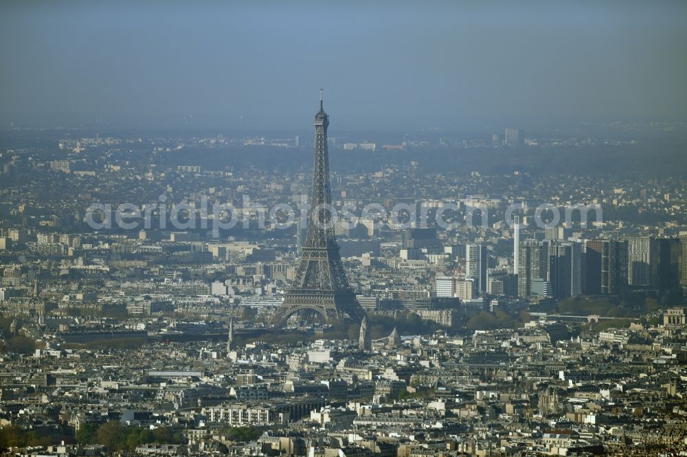 Aerial photograph Paris - Haze and smog weather conditions at the Eiffel Tower Eiffel Tour the landmark in Paris in Ile-de-France, France