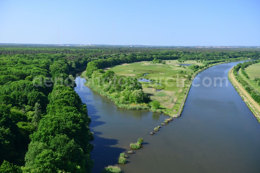 Aerial image Parchau - Avulsion of a maean der and river course of the Elbe-Havel-Canel in Parchau in the state Saxony-Anhalt