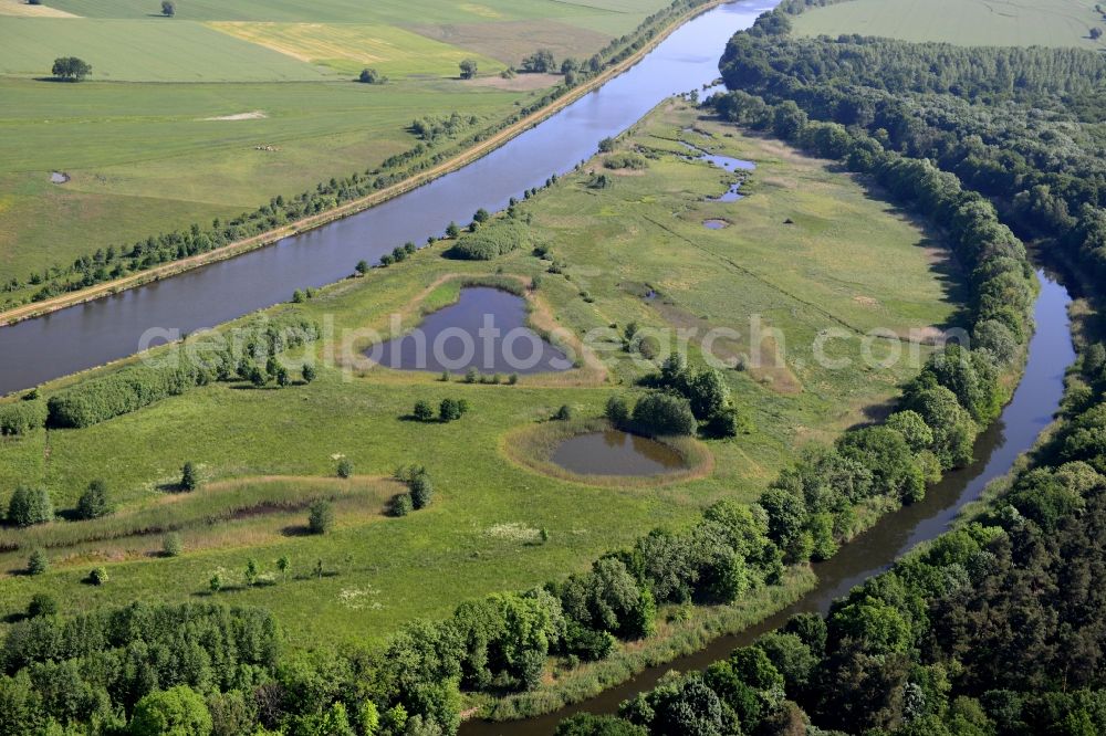 Aerial photograph Parchau - Avulsion of a maean der and river course of the Elbe-Havel-Canel in Parchau in the state Saxony-Anhalt