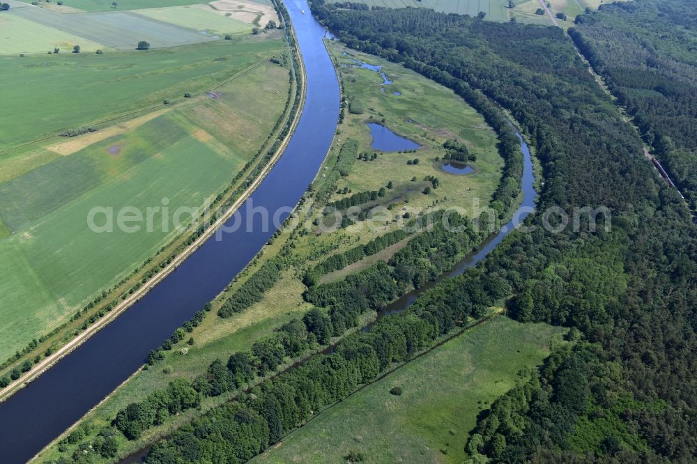 Aerial image Parchau - Avulsion of a maean der and river course of the Elbe-Havel-Canel in Parchau in the state Saxony-Anhalt