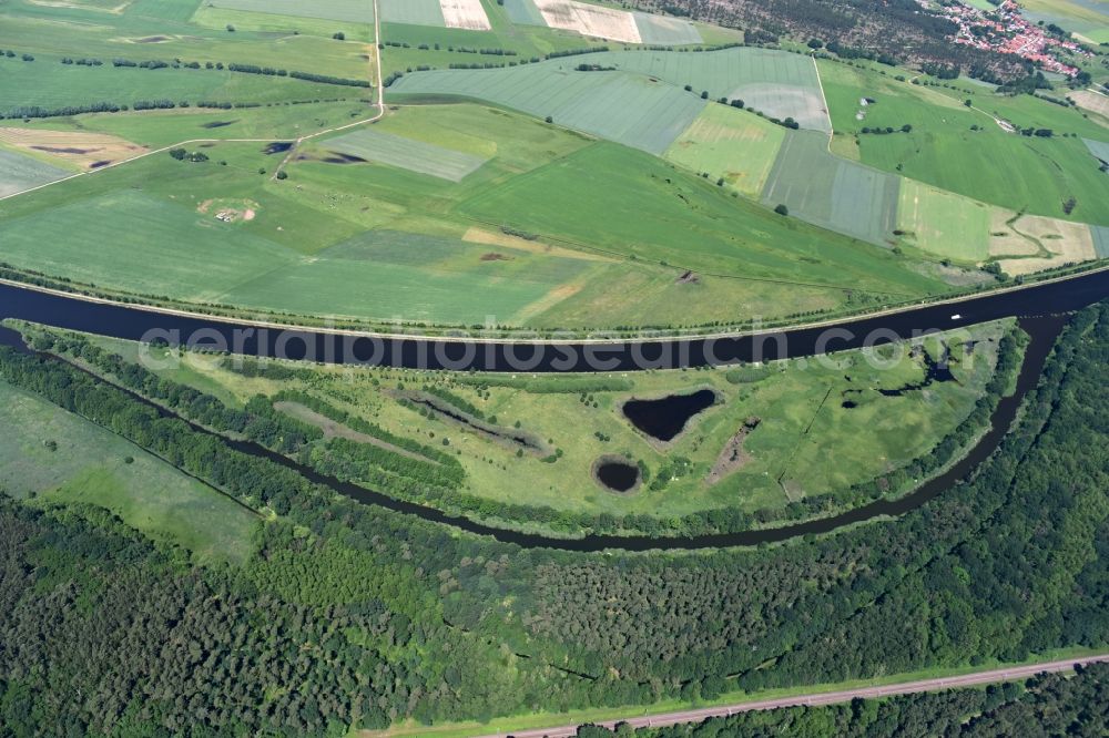 Aerial photograph Parchau - Avulsion of a maean der and river course of the Elbe-Havel-Canel in Parchau in the state Saxony-Anhalt