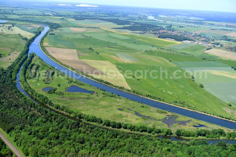 Aerial photograph Parchau - Avulsion of a maean der and river course of the Elbe-Havel-Canel in Parchau in the state Saxony-Anhalt